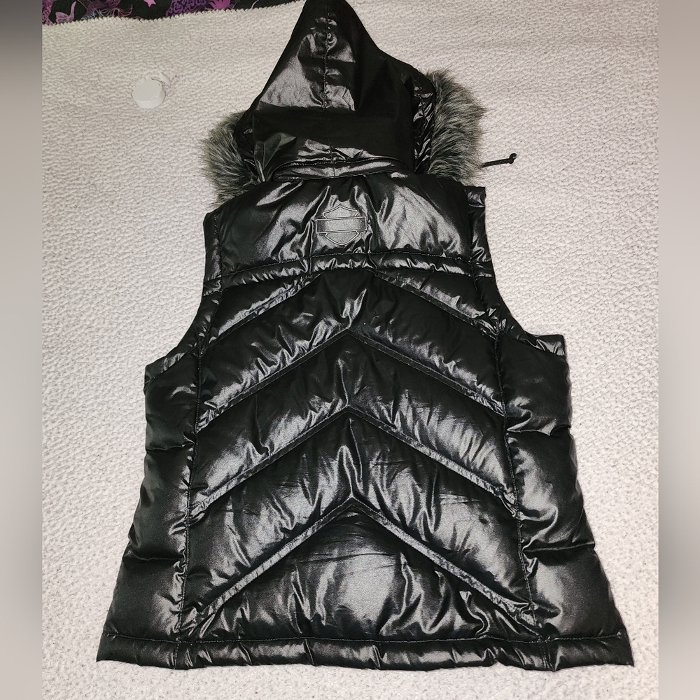 Harley Davidson , Faux Fur , Down Filled Hooded Vest Jacket - Picture 7 of 16